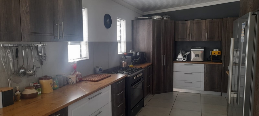 3 Bedroom Property for Sale in Dwarskersbos Western Cape